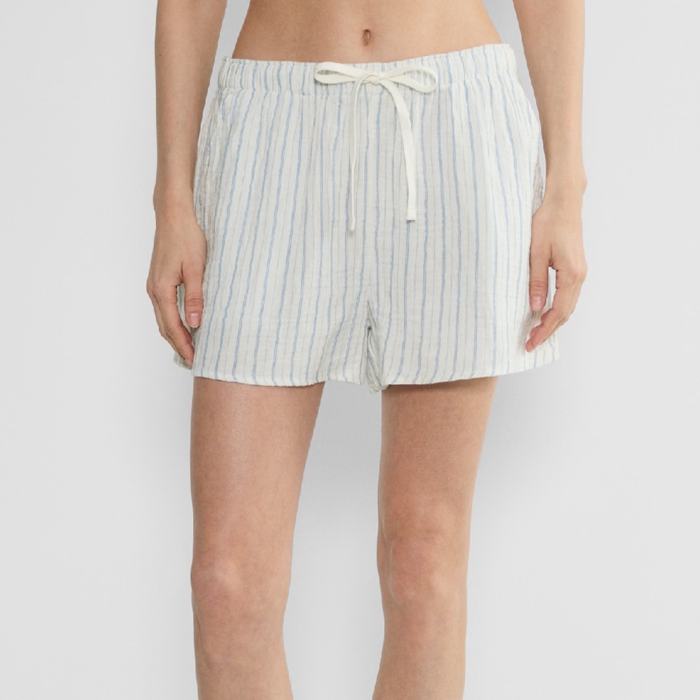 Aritzia • Little Moon AirPlush Cotton Sail Short